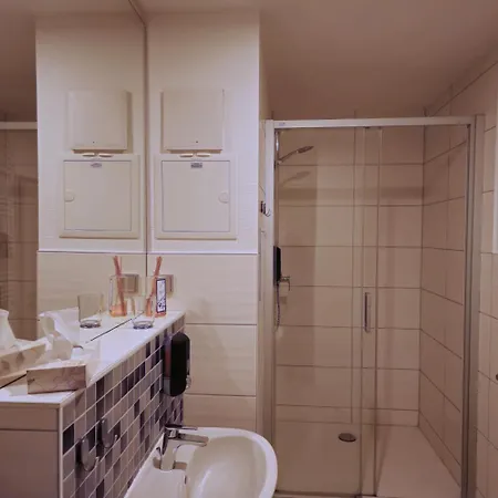 1880 Lofthaus & Apartmenthaus *